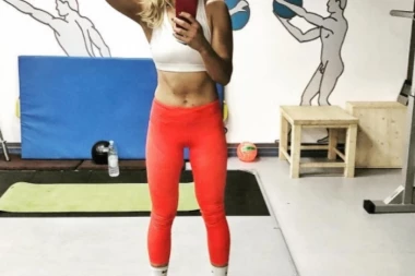 VIDI MALE ĆUNE: Hrvatska atletičarka pokazala seksi liniju, ali svi gledali u penis iza nje