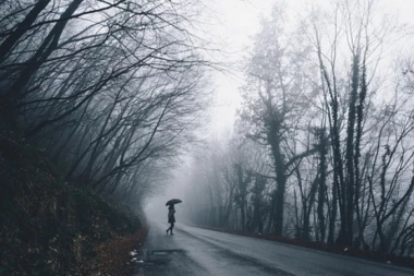 OPET NIŠTA OD ZIMSKE IDILE: Dolazi nam sumorno vreme i donosi nam OVO!