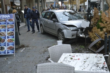 STEFANOVIĆ O HAOSU U KNEZU: Za sada nema naznaka da je teroristički napad!
