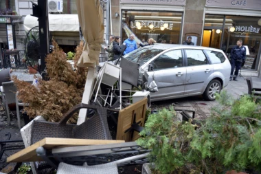 EVO ŠTA JE PRETHODILO LUDAČKOJ VOŽNJI U KNEZU!