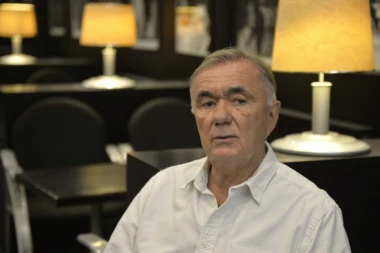 DUŠAN KOVAČEVIĆ LOVE MISLEĆE LJUDE