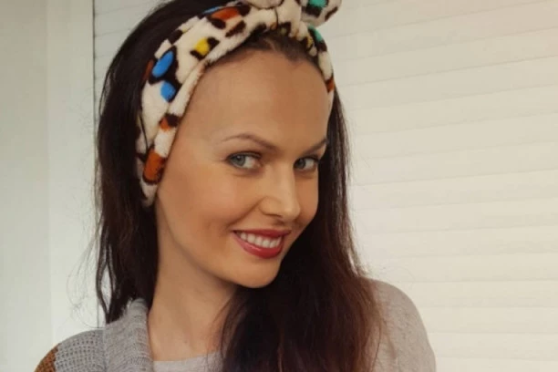 SPAKOVALA KOFERE I SVE MORALA DA  NAPUSTI! Bolna  tajna voditeljke PRAKTIČNE ŽENE zbog koje ćete se naježiti!