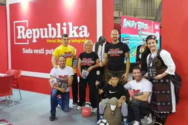 DRAGI GOSTI: I oni su posetili naš štand na Sajmu medija