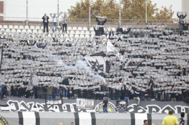 (VIDEO) PARTIZAN STREPI I APELUJE NA "GROBARE": Ne spominjite generala Ratka Mladića!