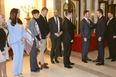 Mali: Saradnja Beograda i Sarajeva lokomotiva razvoja odnosa Srbije i Bosne