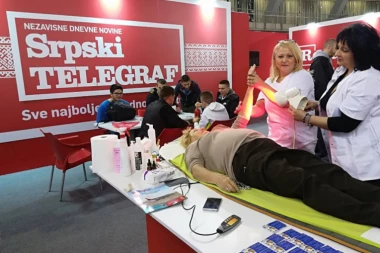 SUBOTA NA SAJMU: Uživanje na štandu Srpskog telegrafa i portala Republika.rs!