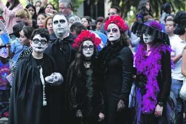 SATANIZAM U SRPSKIM ŠKOLAMA: Od dece prave veštice i kosture