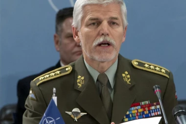 VELIKE SILE KAO DRUGARI: NATO i Rusija smanjuju tenziju?!