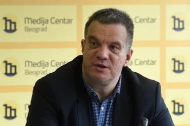 OBRADOVIĆ BI DA ISPROVOCIRA DRŽAVU I PREDSTAVI SE KAO ŽRTVA: Dejan Vuk Stanković objasnio šta stoji iza Boškovih ludorija