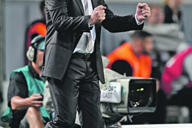 Anćeloti menja Vengera?