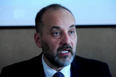 "SAŠA JANKOVIĆU, ZAŠTO KRIJETE UBICE OLIVERA IVANOVIĆA?"