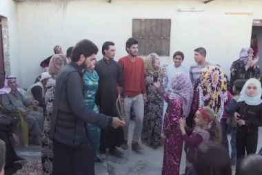 (VIDEO) PRVA SVADBA U RAKI POSLE POBEDE NAD TERORISTIMA