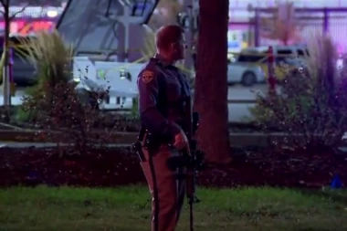 IMA MRTVIH: Muškarac ušetao u prodavnicu i počeo da rešeta ljude!