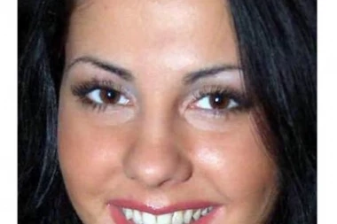 GLUMICA FILMOVA ZA ODRASLE U TRCI ZA PREDSEDNIKA RUSIJE!