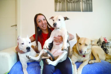 ALFA ŽENKA VESELOG ČOPORA: Marija Zec spas za životinje