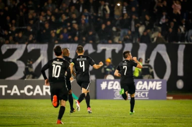 Majstorija Bambija Tošića za nedavno rođenju ćerku