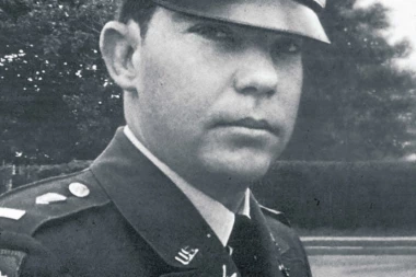 SMETA IM LAZAREVIĆ, A VELIČAJU UBICU 500 LJUDI: Sram vas bilo, američki licemeri i skotovi!