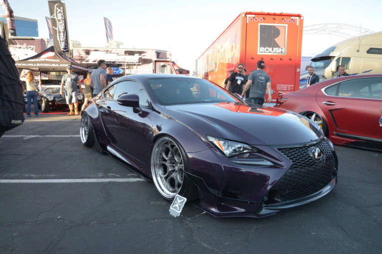 Ovaj leksus ima najluđe felne koje smo ikada videli