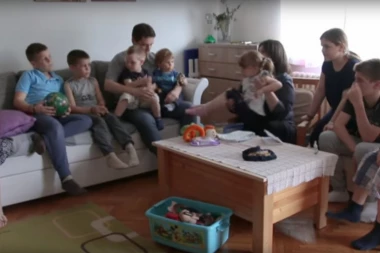 PORODICA - POZIV NA BUDNOST