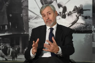 OMEROVIĆ: Skupovi zbog Nedića sramota Srbije!