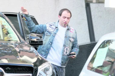 Nakon rastanka, Rasta odmah otišao u provod!