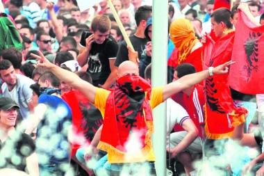 OVAKO FUNKCIONIŠE ŠIPTARSKA MAFIJA: Vladaju tržištem droge, prostitucijom i TO NIJE ONO NAJGORE!