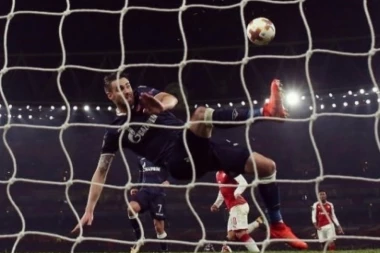 (VIDEO) Evo gde je Le Talek video kako da interveniše protiv Arsenala