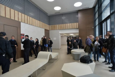 Počelo suđenje za paljenje ambasade SAD