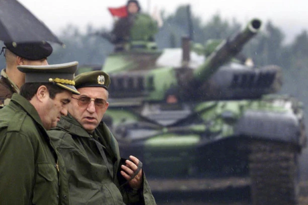 SEĆANJE GENERALA LAZAREVIĆA NA RATNU GOLGOTU: NATO je hteo da nas uništi za 96 sati, DA NE OSTANE KAMEN NA KAMENU!