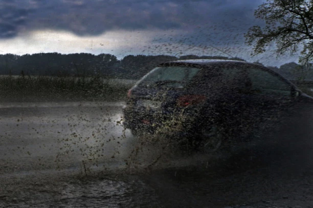 JEDVA SE DIŠE, BUDITE NA OPREZU: Temperatura ne pada, a STIŽE VELIKO NEVREME!