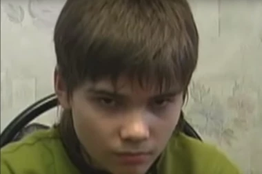 (VIDEO) NAJEŽIĆETE SE KADA VIDITE BORISA: Tvrdi da je sa Marsa i ima neverovatnu priču!