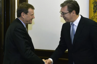 MMF podržao povećanje plata i penzija u 2018.