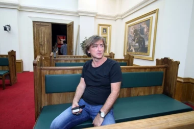 MITROVIĆ: ĐIKI, OSIM ŠTO LAŽEŠ, veštačenje bi dokazalo da si SECIKESA I TAPKAROŠ