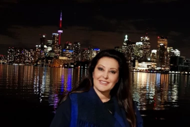 DRAGANA SPREMNA ZA SPEKTAKLE U AMERICI
