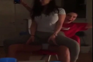 (FOTO 18+) Sada su u korektnim odnosima: Ana Korać je ranije svakakvim imenima nazivala Minu Vrbaški, pa čak objavila i njenu eksplicitnu fotografiju!