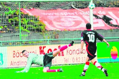 Nemci sude golmanu Željezničara: EMIL KAJGANA POMAGAO ISIS-u!