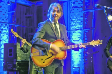 Slušam samo kuma Ramba!