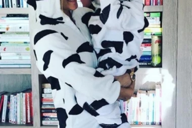 (FOTO) NIKADA IH NISTE VIDELI U OVAKVOM IZDANJU: Jelena i Stefan Đoković u crno-beloj kombinaciji