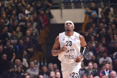 SVAĐA U PARTIZANU: Semjuels besan na Mutu