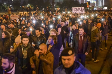 KO JOŠ HOĆE MANJE PLATE? Demonstracije širom Rumunije!