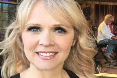 Pevačica prerano ostala bez supruga!