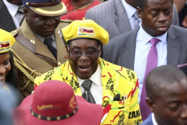 Mugabe dobio imunitet, novi predsednik sutra polaže zakletvu