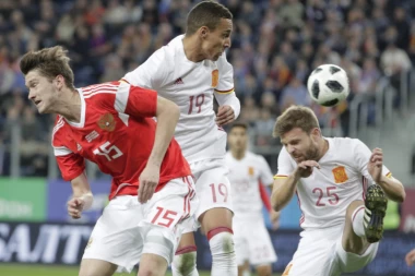 (VIDEO) GOLEADA U SANKT PETERBURGU: Vatreni remi Rusije i Španije