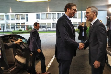 VUČIĆ I STOLTENBERG SE DANAS SASTAJU: Ovo će im biti glavne teme razgovora!
