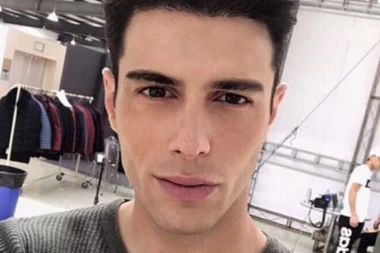 Naš poznati maneken otišao u inostranstvo i OŽENIO ZGODNOG MUZIČARA!