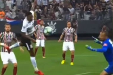 (VIDEO) Nekadašni napadač Sitija doneo titulu Korintijansu