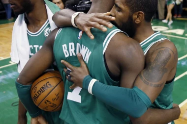 HEROJ BOSTONA: Preminuo mu najbolji prijatelj, a on je potom odigrao meč karijere!