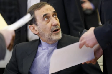 IRAN: Francuska i Makron da se ne mešaju u naš raketni program!