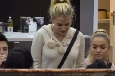 (VIDEO) Sara Reljić: Saška, plaćena si da se svađaš!