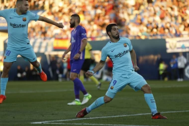 Barselona razbila Deportivo, sjajna partija Suareza